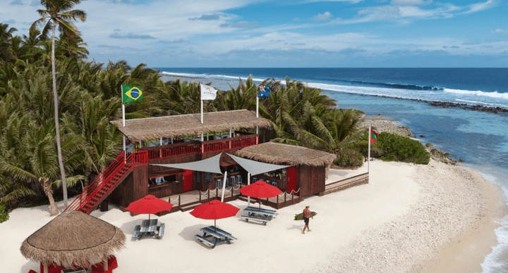 The Surf Shack · Beach bar